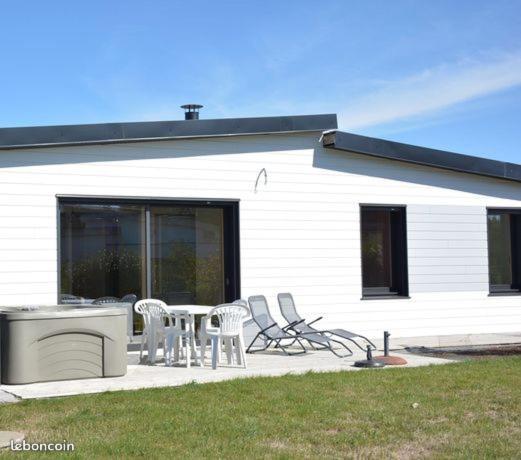 Maison Bord De Mer Avec Jacuzzi Nevez Bagian luar foto