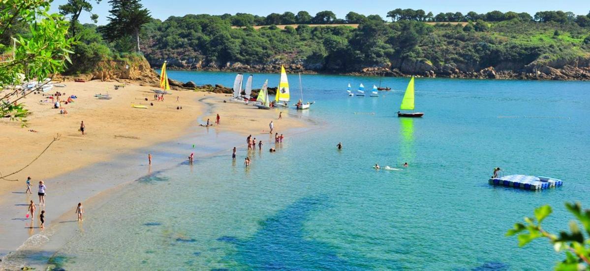 Maison Bord De Mer Avec Jacuzzi Nevez Bagian luar foto